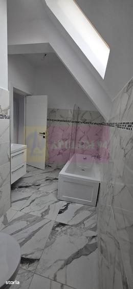 Casă cu 4 camere cu Teren 450 Mp în Brebu