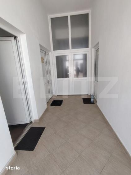 Spațiu comercial, de 695 mp, în Central