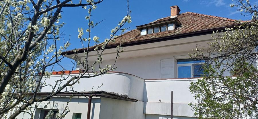 De vanzare casa in Sibiu cu 585 mp teren - 2