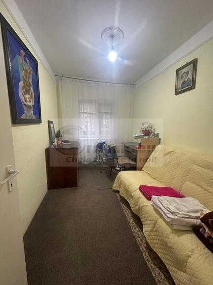APARTAMENT 3 CAM  DECOMANDAT SF LAZAR LANGA  AMAZON LIBER - 8