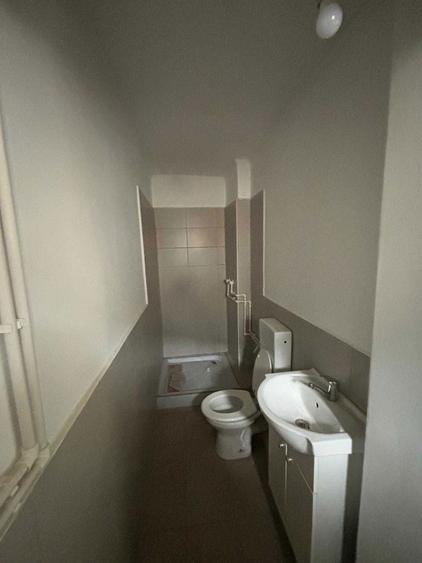 Apartament de vinzare - 8