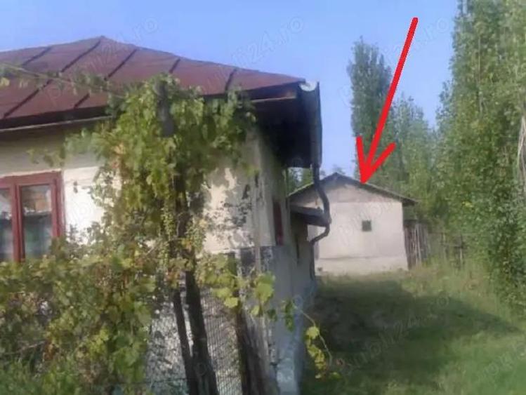 Casa renovabila demolabila Prahova, curent electric, canalizare - 2