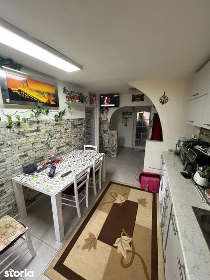 Apartament 3 camere | Zona Micro 16 | Parter Inalt | Decomandat - 2
