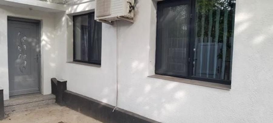 Bucurestii Noi Închiriez casa 3 cam recent renovată singur în curte 1 loc parcar - 1