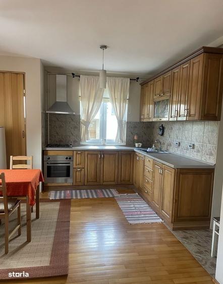 Apartament 3 camere 100mp, 2 bai, terasa, parcare, zona Grand Hotel It - 4