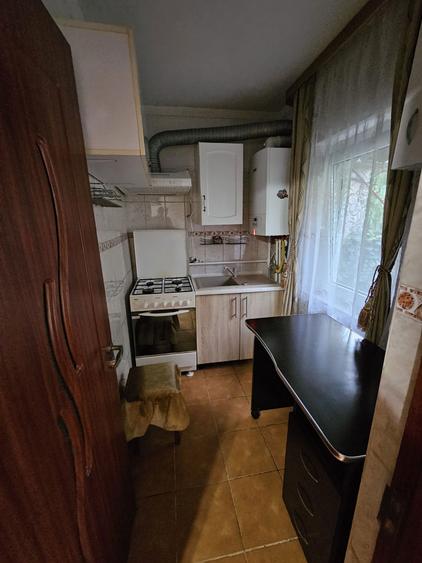 Inchiriez garsoniera - 5