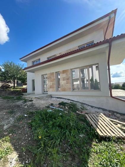 Casa moderna in Chinteni, zona apropiata de Cluj-Napoca – pozitie excelenta - 1