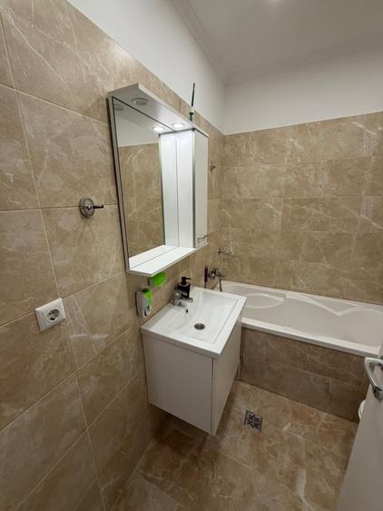 Vanzare Garsoniera Decomandata / Militari Residence / Strada Tineretului - 10