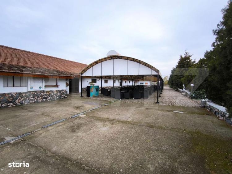 Proprietate multifunctionala, 1.850 mp utili, 23.750 mp teren, zona Br - 7