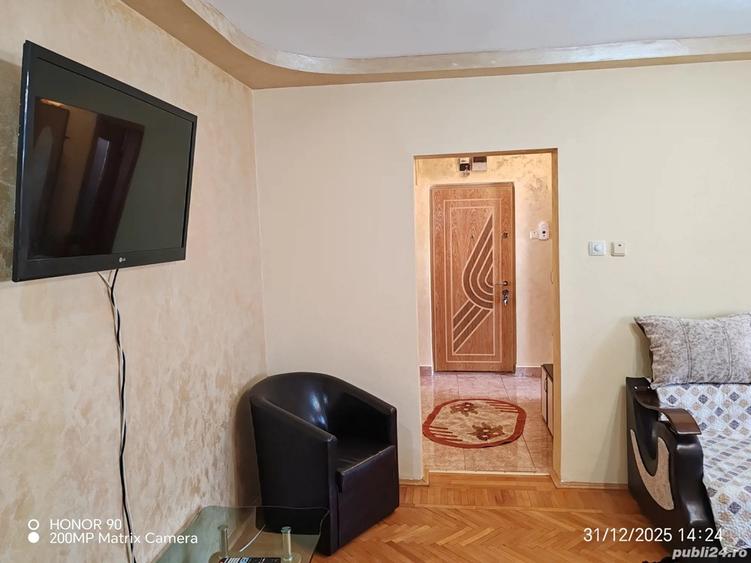 Inchiriez apartament zona Garii vizavi de PROFI Market - 2