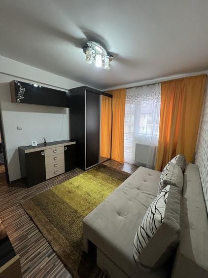 Garsoniera zona Hereditas - 3