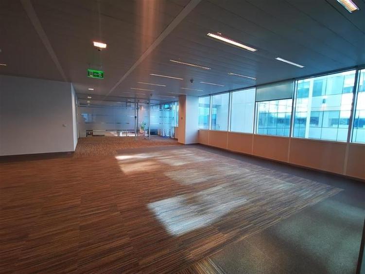 Hermes Business Campus - Spatii Birouri clasa A - 13