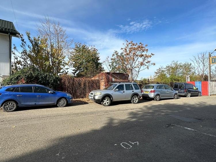 Platforma de la 1000mp la 8900mp, cladiri, Petrom Botosani - 9