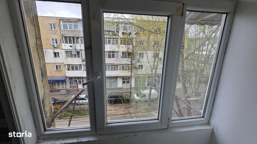 Vand garsoniera zona Policlinica 2 - 3