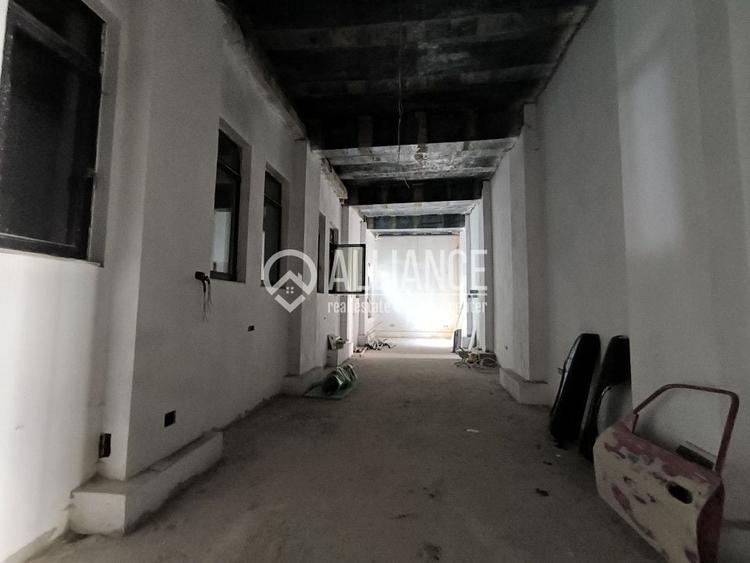 POLICLINICA CU PLATA(cod03) - Spatiu comercial luminos si inalt ! - 15