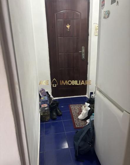 Garsoniera de vanzare | Titan | Metrou | mobilat | cf 2 - 5