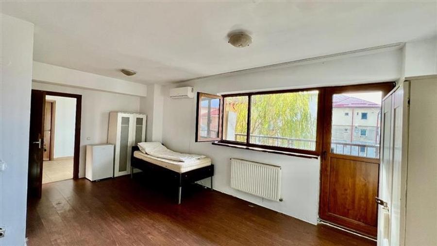 Vanzare cladire multifunctionala in Otopeni - Str. Polona - 12