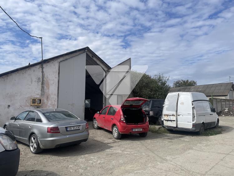 Hala de 736mp cu teren intravilan 1796 mp - Sibiu - 6