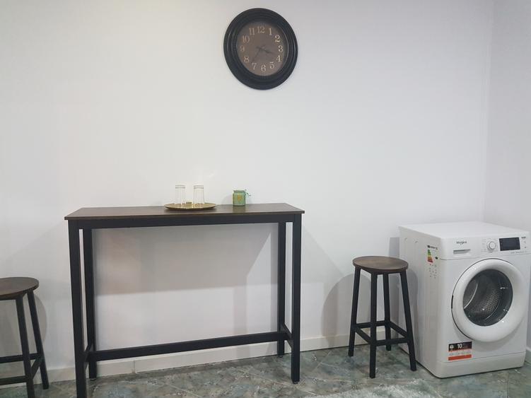 Apartament doua camere, decomandat, mobilat si utilat frumos, Parcul Catedralei - 14