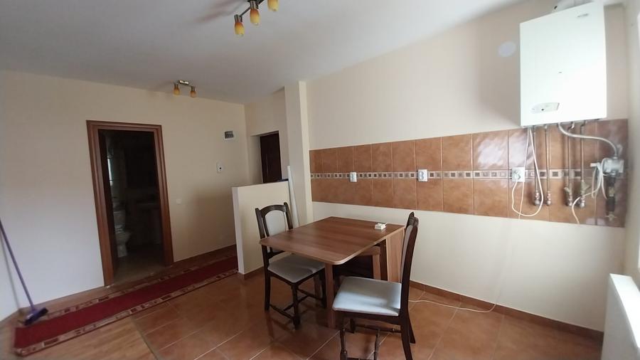 Apartament 2 camere, etaj 2, parcare, str.Sesul de Sus, Floresti - 4