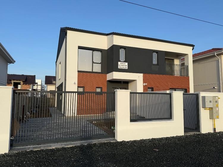 Duplex 3 dormitoare la asfalt - 1