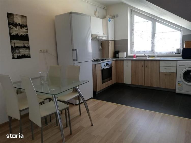 Apartament la mansarda cu 3 camere zona Turnisor - 12