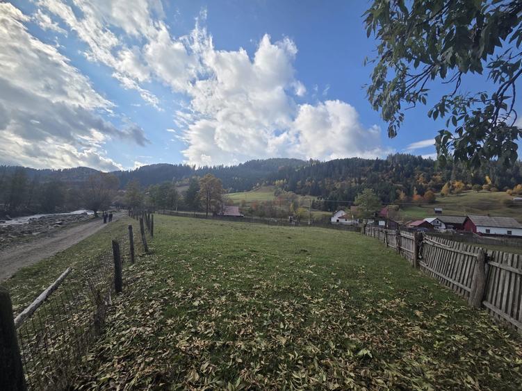 Pamant intravilan de vanzare - 3