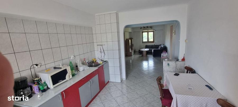 Apartament 4 camere, balcon, aer conditionat - 18
