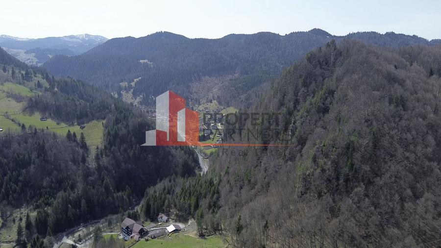 Teren Drumul Carului, Moieciu Suprafață: 29.595 mp | Intravilan - 10