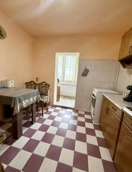 Apartament 2 Camere Decomandat Etaj1 Zona Girocului Plavat II La 2 Minute De Pensiunea UNO - 9