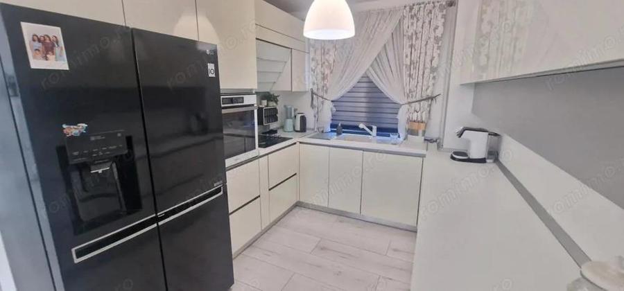 Casa moderna cu 4 camere de vanzare in Selimbar - 4