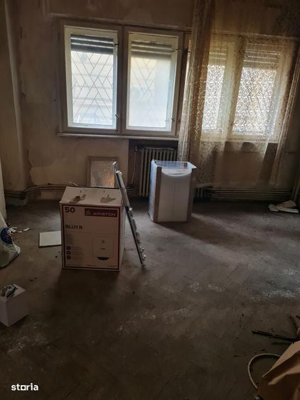 Vand apartament 3 camere Universitate, fara risc, bloc consolidat - 2