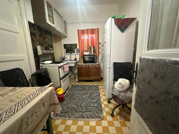 Apartament de 3 camere in zona Titulescu/ 3-Room Apartment in Titulescu