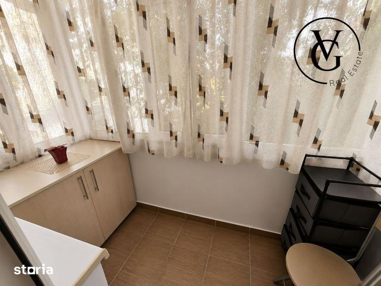 Apartament cu 3 camere semidecomandat, mobilat în ICIL