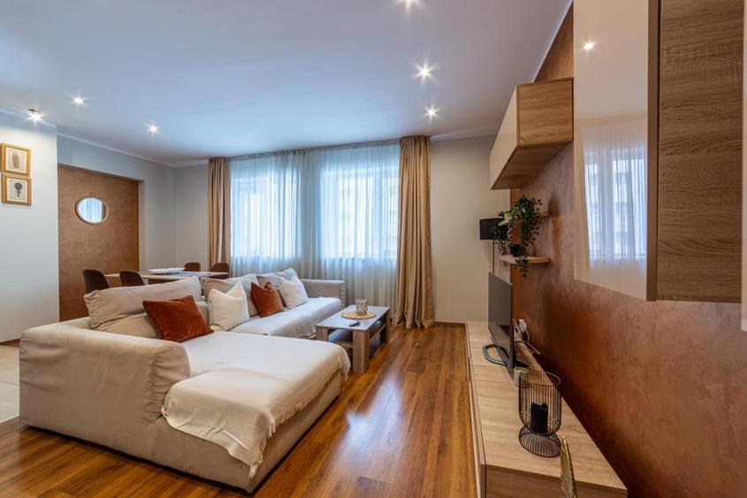 Apartament 2 camere | Centrala Proprie | Rin Vitan Barzesti - 2