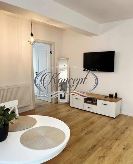 Apartament cu 2 camere semidecomandat, mobilat în Dâmbul Rotund