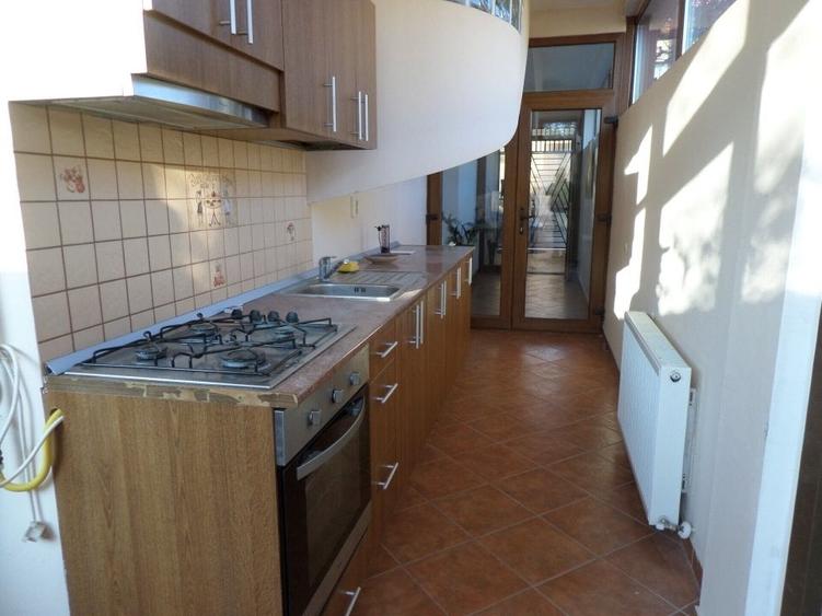 Aparatorii Patriei, inchiriere casa P+1+Pod, 175 mp totali+ Pod 60 mp, - 5