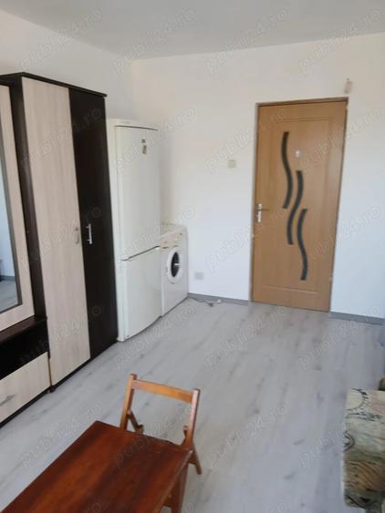 Inchiriez in Complexul Studentesc - 2