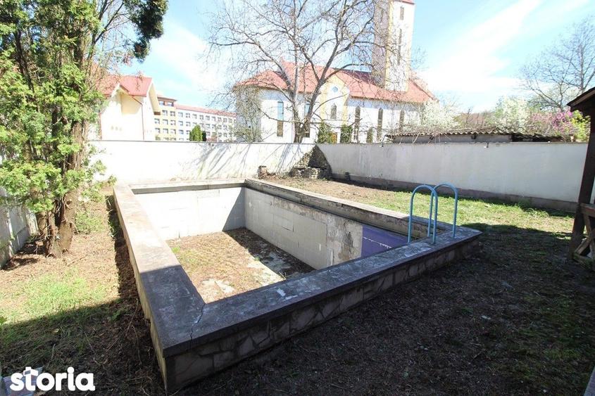 Vand vila D+P+E in Hunedoara, Spital-Str. ?tefan cel Mare, teren 335mp - 16