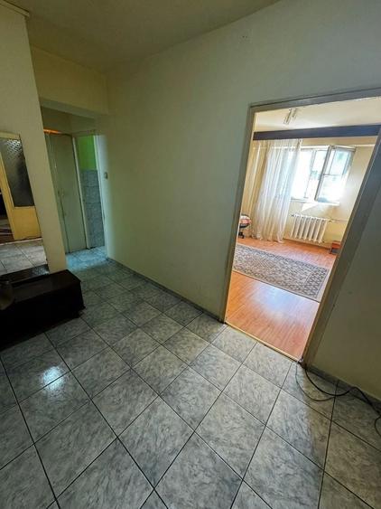 Apartament 2camere decomandat-zona Capitol - 2
