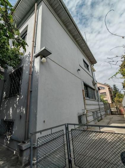 Vilă interbelică – Casin / Domenii – ideală clinica/ resedinta/ sediu / ambasada - 4