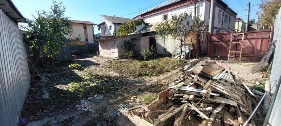 52.500 Euro- 293 m.p. teren si casa batraneasca in mun. Galati - 7