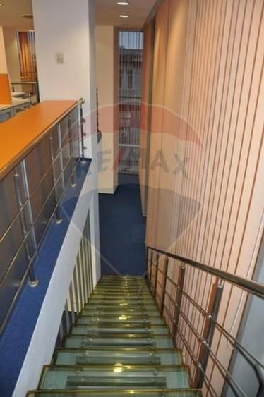 Spatiu de birouri ultracentral - 8