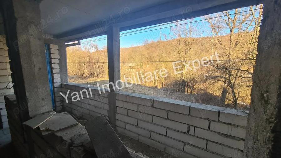 Cladire, pretabila infiin?are pensiune, de vanzare in comuna Bradule?, sat Bradetu, jude? Arge?. - 12