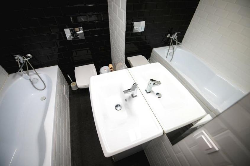 Apartament cu 3 camere, decomandat, de Lux, zona Copou - 9