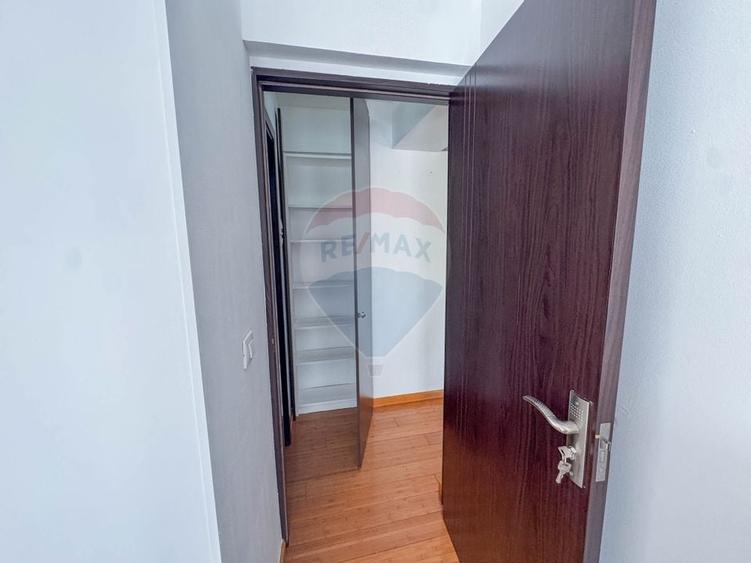 De inchiriat – Apartament elegant cu 3 camere,  Zona Piata Rosetti - 15