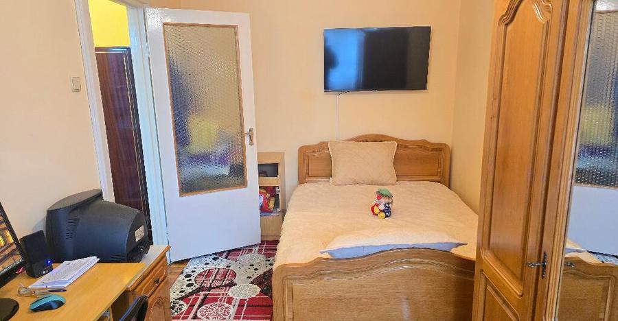 Vand apartament 2 camere in Deva, zona Zamfirescu, et. 2 - 9