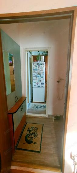 Vand apartament 2 camere - 8