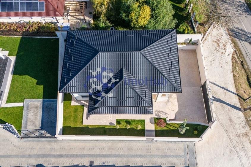 Casa exclusivista, Breazu, 244,4 mp, intabulata, toate utilitatile! - 35