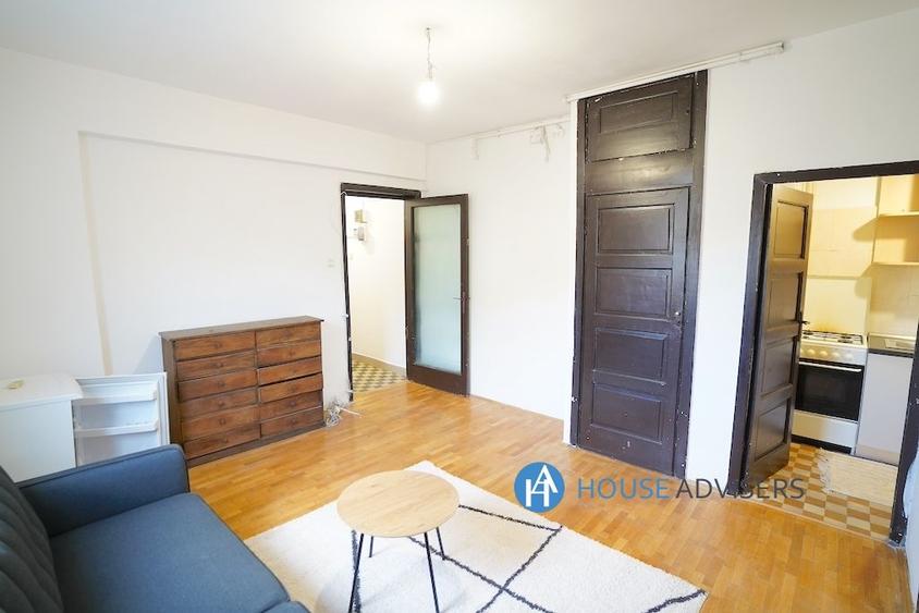 Apartament cu 2 camere, mobilat în Victoriei